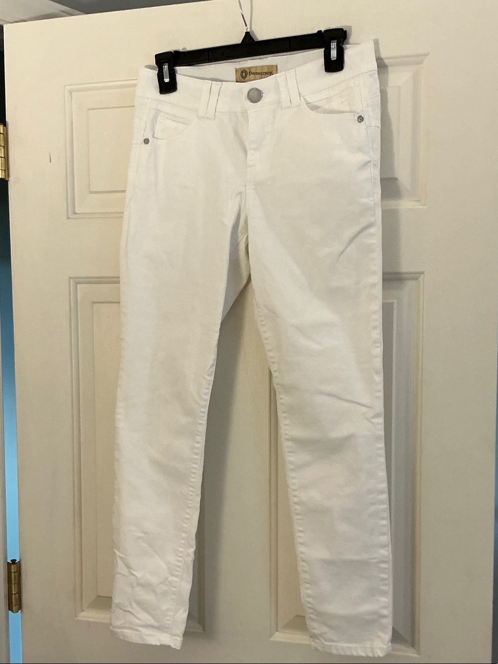 Democracy White Skinny Jeans size 4